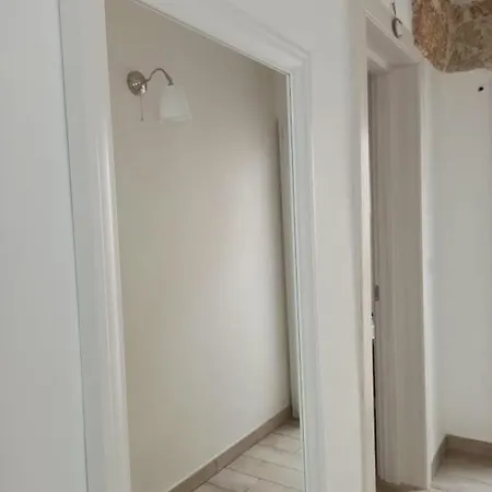 Nyaraló La Dimora Di Nella *